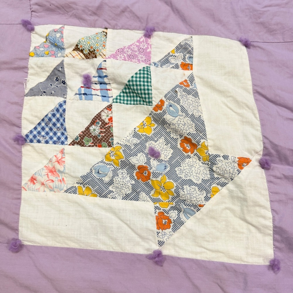 Vintage Handmade Basket Quilt Flour Feed Sack Backing Purple Scrap Quilt 82 x 72 - Picture 3 of 9